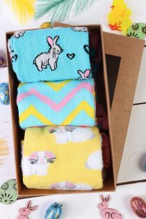 BUNNYLOVE Easter gift box containing 3 pairs of socks | BestSockDrawer.com