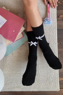 IDA socks with a bow | BestSockDrawer.com