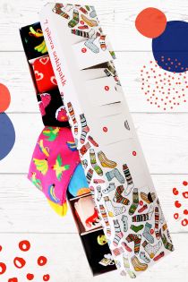 WISH GIFT BOX containing 7 pairs of socks for each week day | BestSockDrawer.com